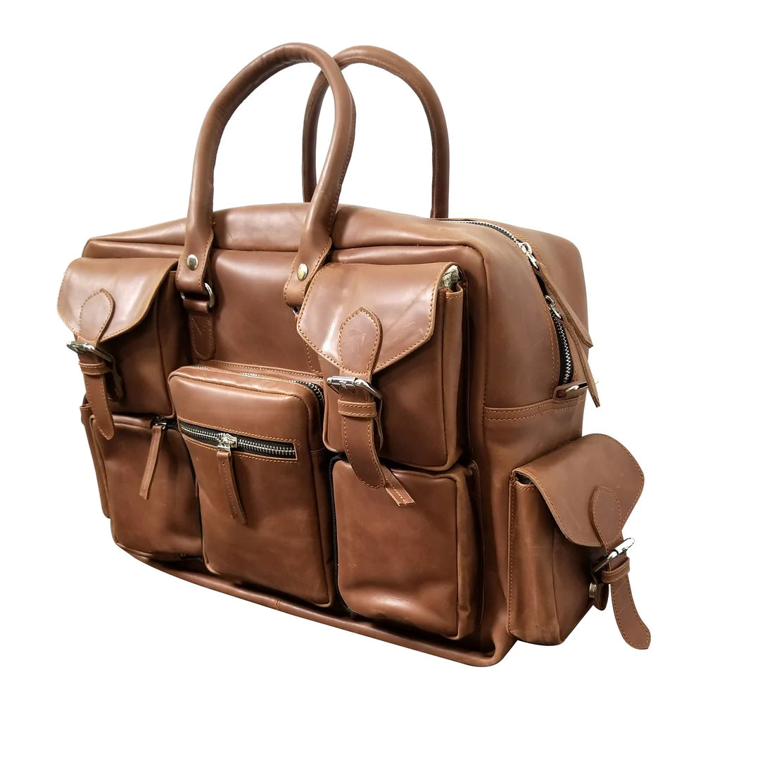 The Traveler – Classic Messenger Bag with Modern Utility & Timeless Style