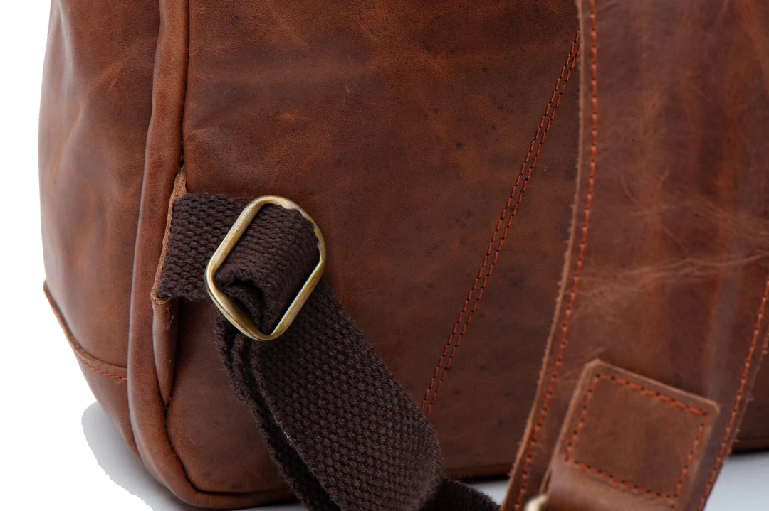Vintage Brown Leather Laptop Backpack – Classic Style for Work & Travel