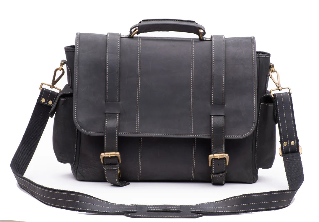 Men’s Executive Leather Messenger Bag – Perfect for Work & Travel