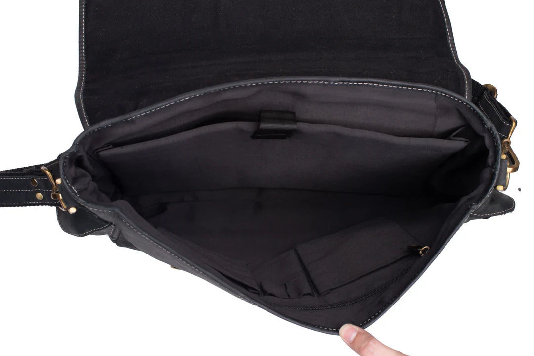 Men’s Executive Leather Messenger Bag – Perfect for Work & Travel