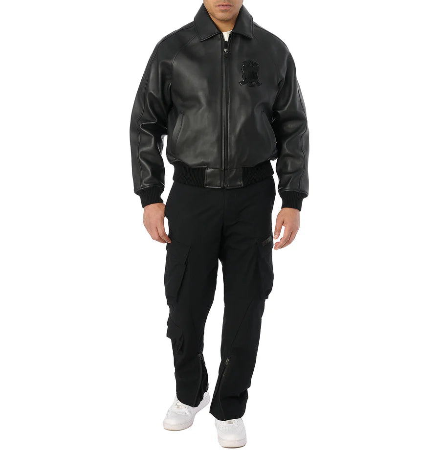 ICON Jacket – Stylish & Functional Outerwear for All Seasons