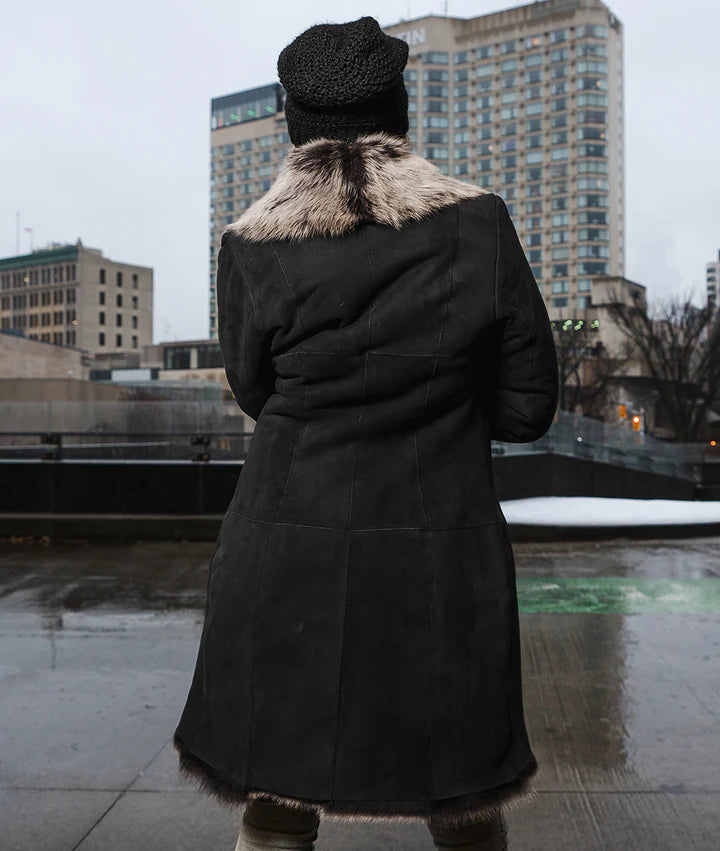 Authentic Sheepskin Shearling Coat – Warm & Stylish for Cold Weather