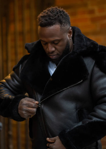 Black Shearling Moto Jacket with Fur Accents – Rugged & Stylish